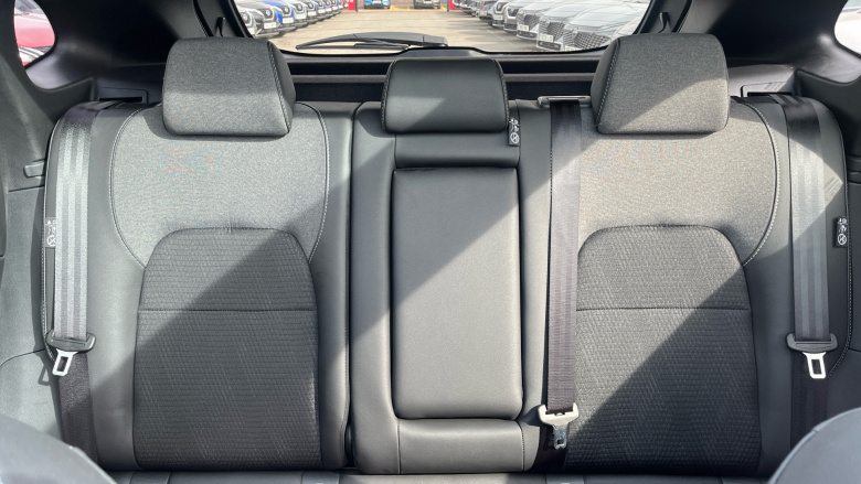 Nissan Qashqai 1.5 E-Power N-Connecta [Glass Roof] 5dr Auto Hybrid Hatchback